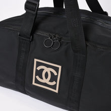 Load image into Gallery viewer, CHANEL シャネル スポーツライン ボストンバッグ 旅行バッグ A19977 7番台 ココマーク ナイロン ブラック 美品 中古 4b013694