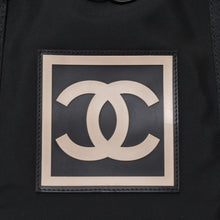Load image into Gallery viewer, CHANEL シャネル スポーツライン ボストンバッグ 旅行バッグ A19977 7番台 ココマーク ナイロン ブラック 美品 中古 4b013694