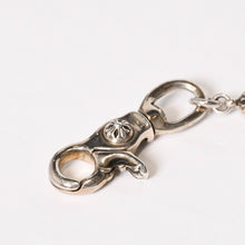 Load image into Gallery viewer, 極美品 CHROME HEARTS クロムハーツ クロスボール ショート ウォレットチェーン 2クリップ 16ボール 147.5g シルバー925 中古 4b013856
