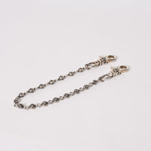 Load image into Gallery viewer, 極美品 CHROME HEARTS クロムハーツ クロスボール ショート ウォレットチェーン 2クリップ 16ボール 147.5g シルバー925 中古 4b013856