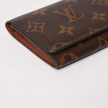 Load image into Gallery viewer, LOUIS VUITTON ルイヴィトン モノグラム アンヴェロップ カルトドゥヴィジット カードケース M62920 ブラウン 美品 中古 4b013859