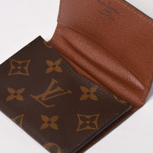 Load image into Gallery viewer, LOUIS VUITTON ルイヴィトン モノグラム アンヴェロップ カルトドゥヴィジット カードケース M62920 ブラウン 美品 中古 4b013859