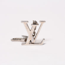 Load image into Gallery viewer, LOUIS VUITTON ルイヴィトン バッグチャーム キーリング M65071 シルバー金具 美品 中古 4b011775