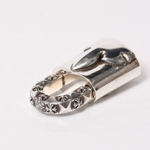 Load image into Gallery viewer, 新品未使用 CHROME HEARTS クロムハーツ パドロック ダイヤ 南京錠 青山店限定 カデナ 65.37g ヤングブラッド 来日記念 中古 4b013841
