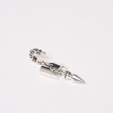 Load image into Gallery viewer, 新品未使用 CHROME HEARTS クロムハーツ パドロック ダイヤ 南京錠 青山店限定 カデナ 65.37g ヤングブラッド 来日記念 中古 4b013841