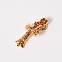 Load image into Gallery viewer, 極美品 CHROME HEARTS クロムハーツ ダブルCHクロス WITH ベイル パヴェ ダイヤ ペンダントトップ チャーム 重量約36.05g 2011/.22K刻印 中古 4b013858