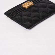 Load image into Gallery viewer, 極美品 CHANEL シャネル BOY CHANEL ボーイシャネル カードケース A84431 27番台 キャビアスキン ブラック 中古 4b013730