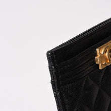 Load image into Gallery viewer, 極美品 CHANEL シャネル BOY CHANEL ボーイシャネル カードケース A84431 27番台 キャビアスキン ブラック 中古 4b013730