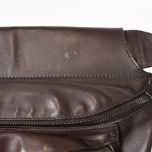 Load image into Gallery viewer, BOTTEGAVENETA ボッテガヴェネタ イントレチャート ウエストバッグ ブラウン レザー アンティークブラウン金具 美品 中古 4b013605