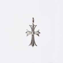 Load image into Gallery viewer, 新品同様 CHROME HEARTS クロムハーツ 18K タイニークロス ファットクロス 純正 9.1g パヴェダイヤ ペンダント WG 中古 4b013917