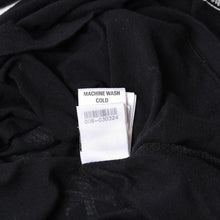 Load image into Gallery viewer, CHROME HEARTS クロムハーツ セメタリー 半袖VネックTシャツ サイズXS ブラック コットン 美品 中古 4b013691