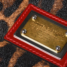 Load image into Gallery viewer, 新品未使用 DOLCE&amp;GABBANA ドルチェアンドガッバーナ トートバッグ BB1564 レオパード エナメル レザー 4b013573