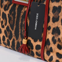 Load image into Gallery viewer, 新品未使用 DOLCE&amp;GABBANA ドルチェアンドガッバーナ トートバッグ BB1564 レオパード エナメル レザー 4b013573