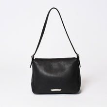 Load image into Gallery viewer, 極美品 CHROME HEARTS クロムハーツ ハート ラージ ショルダーバッグ ガンスリンガー レザー ブラック 中古 4b013660