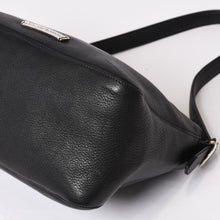 Load image into Gallery viewer, 極美品 CHROME HEARTS クロムハーツ ハート ラージ ショルダーバッグ ガンスリンガー レザー ブラック 中古 4b013660