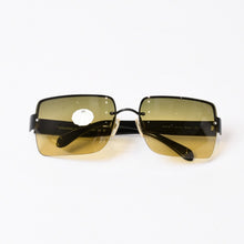 Load image into Gallery viewer, CHANEL シャネル サングラス アイウェア 4107-B c.101/16 サイズ62□15 125 ココマーク ラインストーン イエロー 美品 中古 4b013722