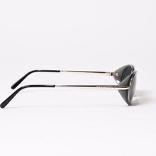 Load image into Gallery viewer, 極美品 CARTIER カルティエ オーバル サングラス アイウェア サイズ53□18 135 グレー シルバー ブラック 中古 4b013654