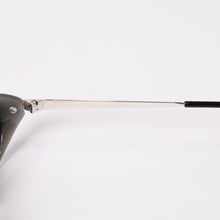 Load image into Gallery viewer, 極美品 CARTIER カルティエ オーバル サングラス アイウェア サイズ53□18 135 グレー シルバー ブラック 中古 4b013654