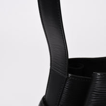 画像をギャラリービューアに読み込む, 極美品 LOUIS VUITTON ルイヴィトン エピ サックデポールPM ショルダーバッグ M80157 エピレザー シルバー金具 中古 4b013938
