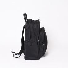 画像をギャラリービューアに読み込む, 極美品 PRADA プラダ Re-Nylon リナイロン バックパック リュック 2VZ081 ブラック シルバー金具 中古 4b013950