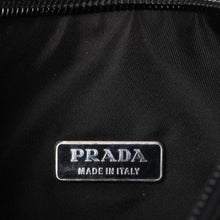 画像をギャラリービューアに読み込む, PRADA プラダ ホーボー ワンショルダーバッグ MV515 トライアングルロゴ 三角ロゴプレート ナイロン ブラック 美品 中古 4b013989