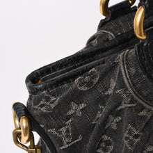 画像をギャラリービューアに読み込む, LOUIS VUITTON ルイヴィトン ネオカヴィMM ハンドバッグ M95351 モノグラム デニム ブラック 2WAY ゴールド金具 美品 中古 4b014117