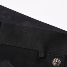 画像をギャラリービューアに読み込む, 極美品 CHROME HEARTS クロムハーツ セメタリークロスパッチ コットンパンツ サイズ34 40パッチ カモフラ ブラック 中古 4b014017