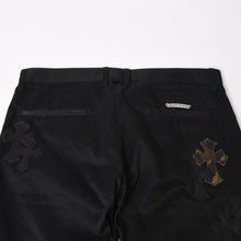 画像をギャラリービューアに読み込む, 極美品 CHROME HEARTS クロムハーツ セメタリークロスパッチ コットンパンツ サイズ34 40パッチ カモフラ ブラック 中古 4b014017