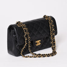 画像をギャラリービューアに読み込む, 新品同様 CHANEL シャネル マトラッセ23 Wフラップ Wチェーンショルダーバッグ ランダム番台 ココマーク ラムスキン ブラック 中古 4b014039