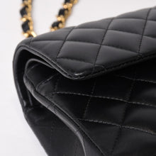 画像をギャラリービューアに読み込む, 新品同様 CHANEL シャネル マトラッセ23 Wフラップ Wチェーンショルダーバッグ ランダム番台 ココマーク ラムスキン ブラック 中古 4b014039