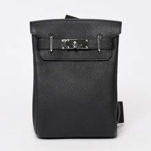 画像をギャラリービューアに読み込む, 新品同様 エルメス HERMES アッカドPM W刻印 ワンショルダーバッグ ブラック トゴ 新型 シルバー金具 中古 4b014069