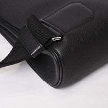画像をギャラリービューアに読み込む, 新品同様 エルメス HERMES アッカドPM W刻印 ワンショルダーバッグ ブラック トゴ 新型 シルバー金具 中古 4b014069
