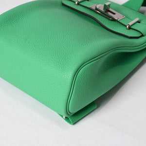 新品同様 エルメス HERMES アッカドPM B刻印 ワンショルダーバッグ ヴェールコミック トゴ 新型 シルバー金具 中古 4b014108