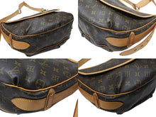 画像をギャラリービューアに読み込む, LOUIS VUITTON ルイヴィトン ショルダーバッグ M40075 トゥラムGM モノグラム ブラウン ゴールド金具 美品 中古 4b004182