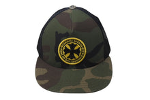 画像をギャラリービューアに読み込む, 極美品 CHROME HEARTS クロムハーツ ラウンドパッチ トラッカーキャップ CHプラスパッチカモフラ柄メッシュキャップ 中古 4b004405