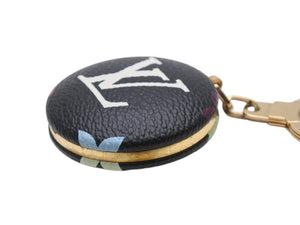 極美品 LOUIS VUITTON ルイヴィトン アストロトロピカル モノグラム キーチャーム M51912 PVC ブラック マルチカラー 中古 4b004654