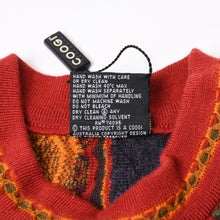 Load image into Gallery viewer, 極美品 COOGI クージー 3Dニット キッズサイズ12 ピュアニューウール マルチカラー レッド 中古 4b006108
