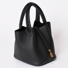 Load image into Gallery viewer, 新品未使用 HERMES エルメス ピコタン PICOTIN LOCK TOUCH PM 18 K刻印 トリヨンクレマンス レザー Hロゴ カデナ付き 4b013857