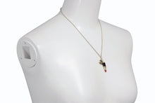 画像をギャラリービューアに読み込む, 極美品 CHANEL シャネル リップ ネックレス アクセサリー 04A刻印 7g メタル ラインストーン ブラック レッド ゴールド金具 中古 4c073928