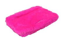 画像をギャラリービューアに読み込む, 新品未使用 CHROME HEARTS クロムハーツ ファーポーチ ダガージップ スクロールラベルロゴ金具 ピンク シルバー925 シルバー金具 中古 4b007683