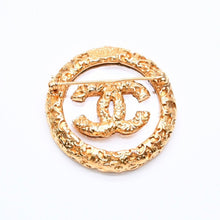 画像をギャラリービューアに読み込む, 極美品 CHANEL シャネル ココマーク ブローチ 重量約23.3g 93A刻印 GP メタル ゴールド ヴィンテージ 中古 4c069692