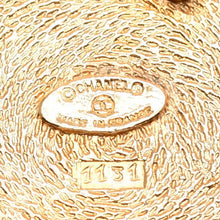 画像をギャラリービューアに読み込む, CHANEL シャネル ココマーク ブローチ 重量約20.53g 1131刻印 メタル カンボン コイン 丸型 ゴールド 美品 中古 4c069694
