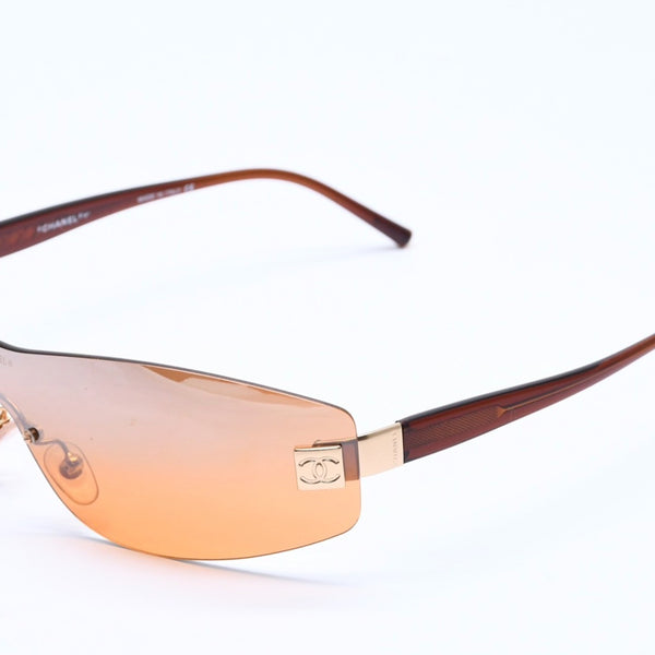 CHANEL シャネル サングラス シームレス ゴールド金具 オレンジ ブラウン 4019 138/60 120 美品 中古 4a004996