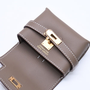 新品未使用 HERMES エルメス ケリー フェスティバル スイフト エトゥープ チャーム キーホルダー K刻印 中古 4a005021
