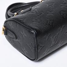 Load image into Gallery viewer, 新品同様 LOUIS VUITTON ルイヴィトン ナノ スピーディ 2WAYハンドバッグ M82450 ブラック モノグラムアンプラントレザー 中古 4b013705