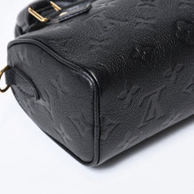 Load image into Gallery viewer, 新品同様 LOUIS VUITTON ルイヴィトン ナノ スピーディ 2WAYハンドバッグ M82450 ブラック モノグラムアンプラントレザー 中古 4b013705