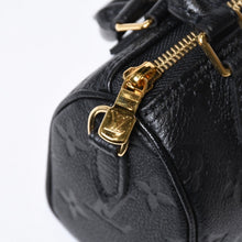 Load image into Gallery viewer, 新品同様 LOUIS VUITTON ルイヴィトン ナノ スピーディ 2WAYハンドバッグ M82450 ブラック モノグラムアンプラントレザー 中古 4b013705