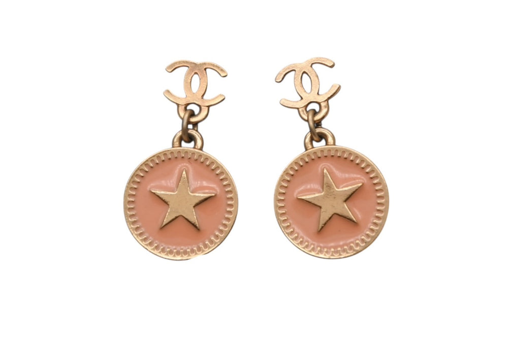 CHANEL シャネル ココマーク スター メダル ピアス 6g 01P GP ゴールド 両耳用 星 ロゴ アクセサリー 美品 中古 4c050163