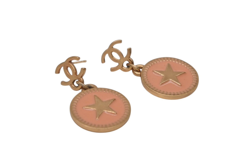 CHANEL シャネル ココマーク スター メダル ピアス 6g 01P GP ゴールド 両耳用 星 ロゴ アクセサリー 美品 中古 4c050163