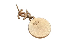 Load image into Gallery viewer, CHANEL シャネル ココマーク スター メダル ピアス 6g 01P GP ゴールド 両耳用 星 ロゴ アクセサリー 美品 中古 4c050163